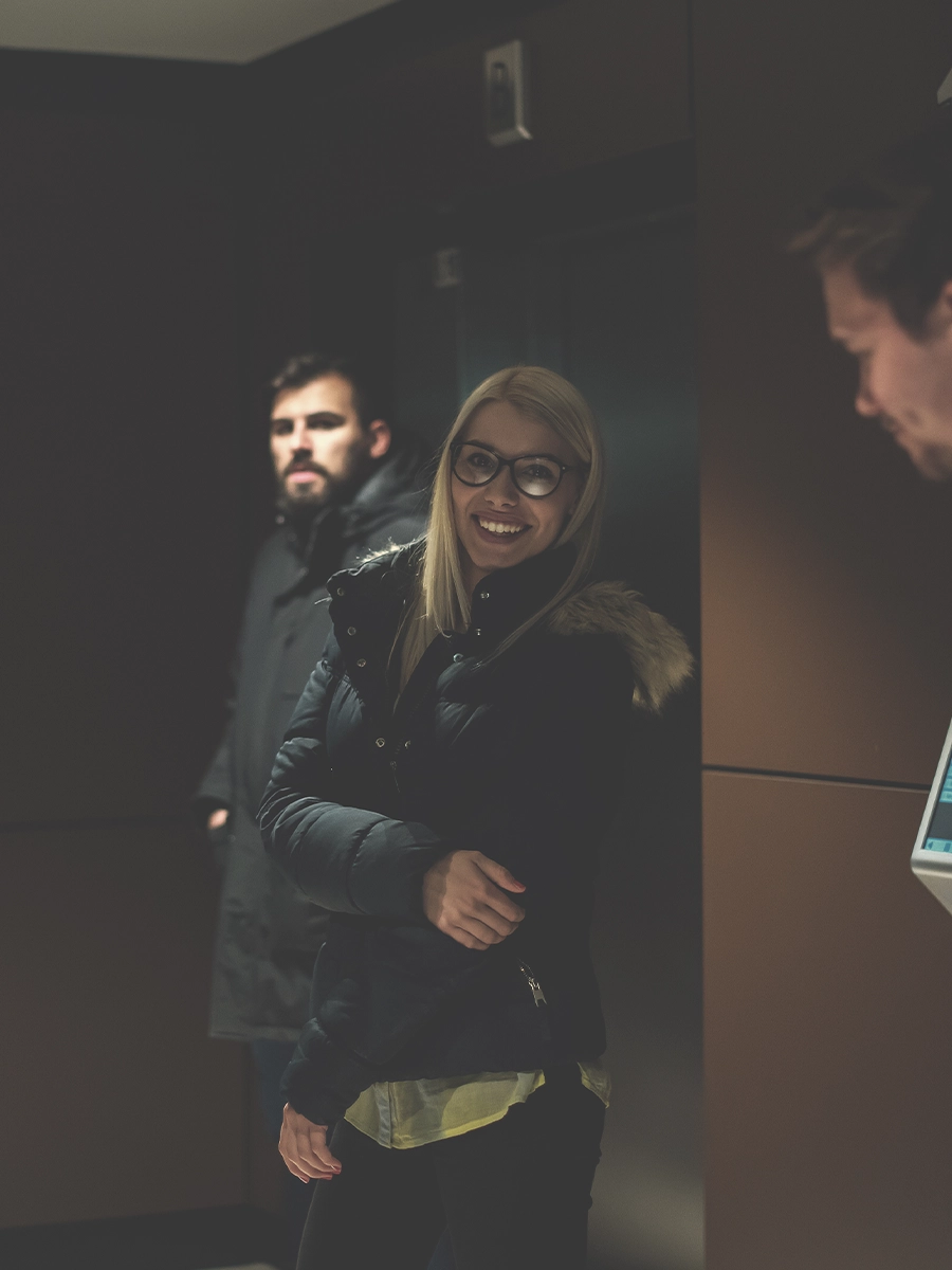 Unlogged Elevator Lobby Access